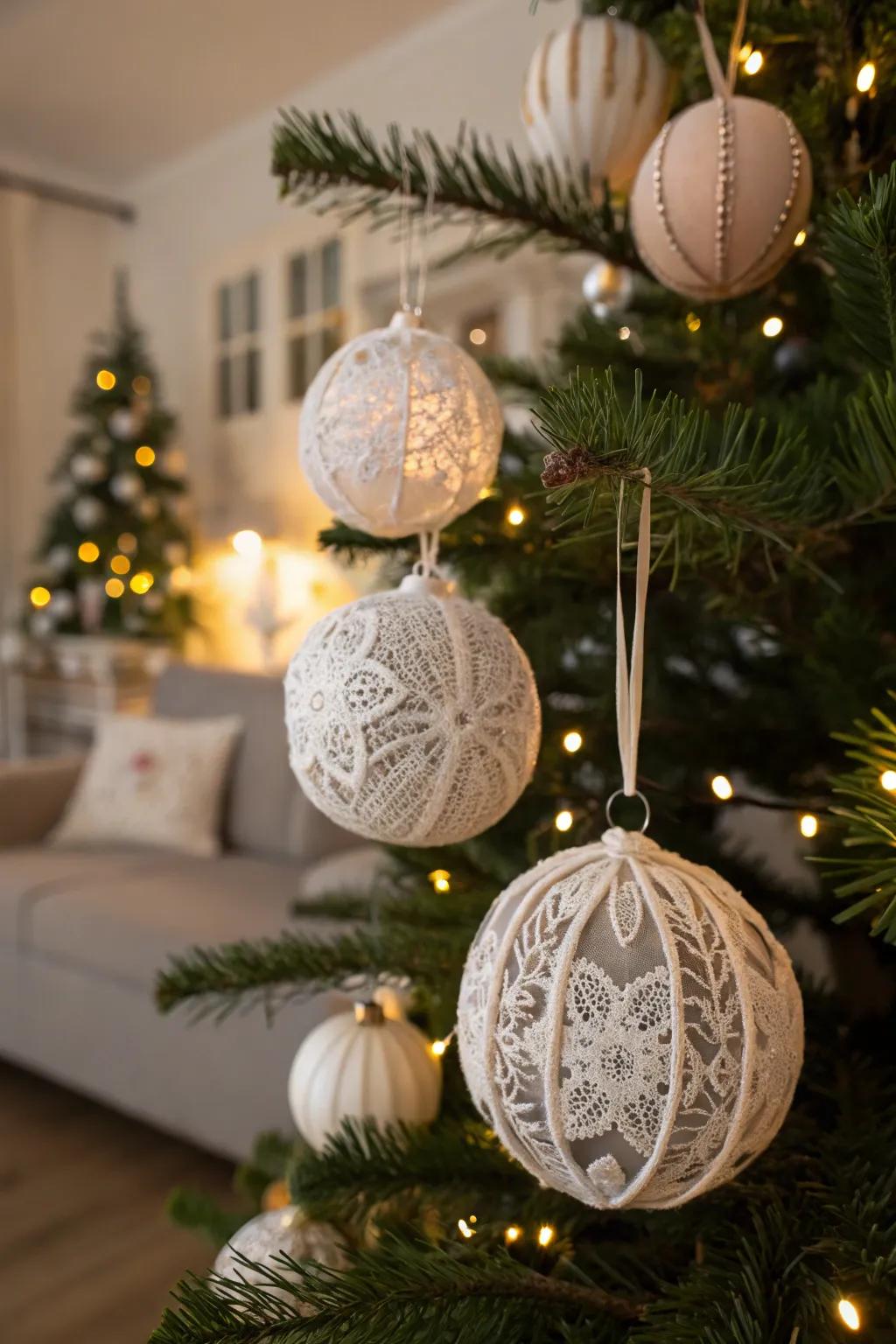 Lace-wrapped ornaments add elegance and sophistication.