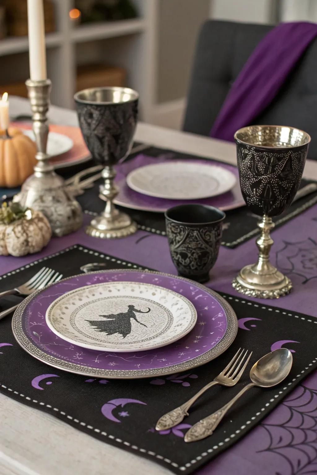 Witch-themed dishware introduces a mesmerizing accent to feasts