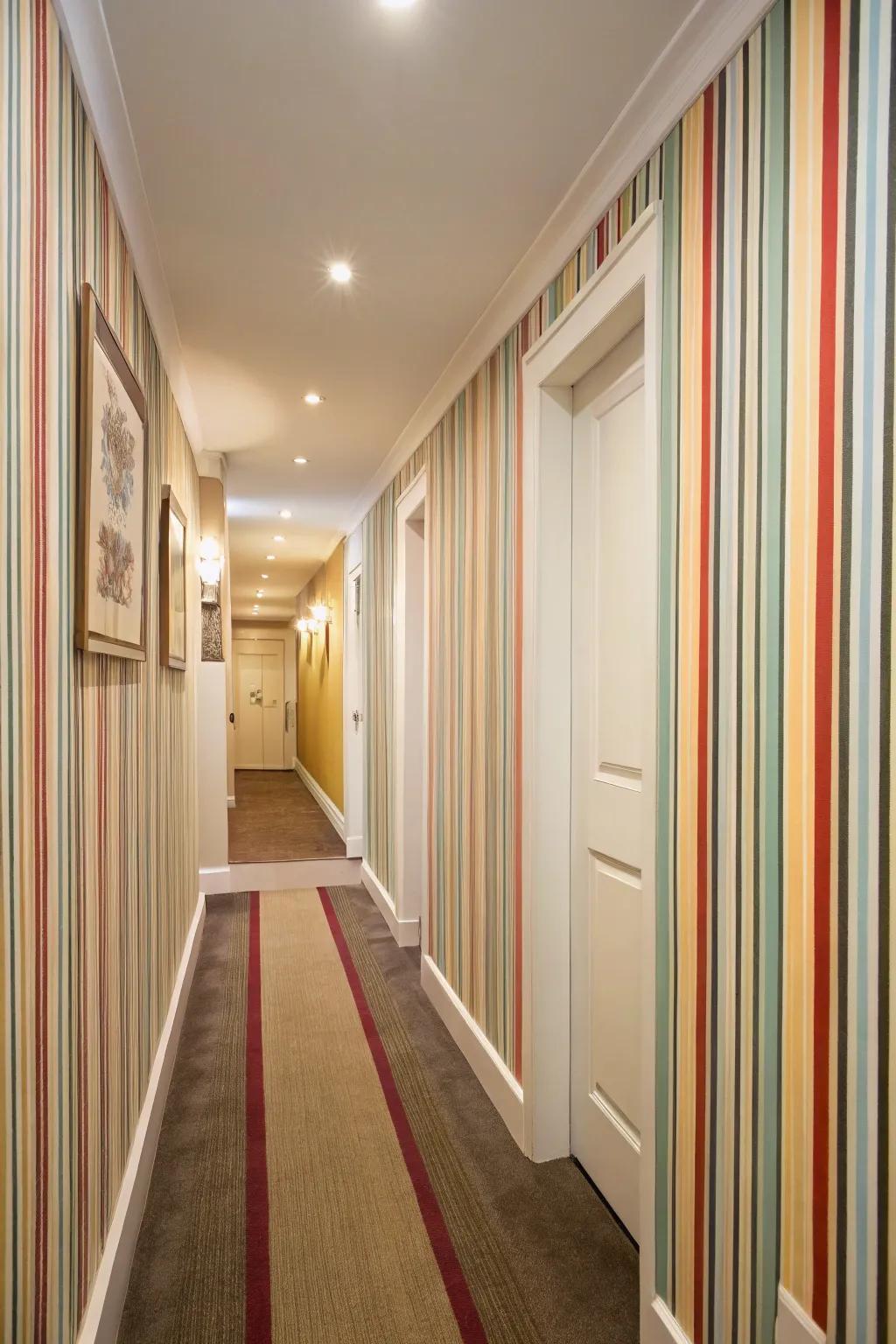 Hallway with vintage striped mid-century wallpaper.