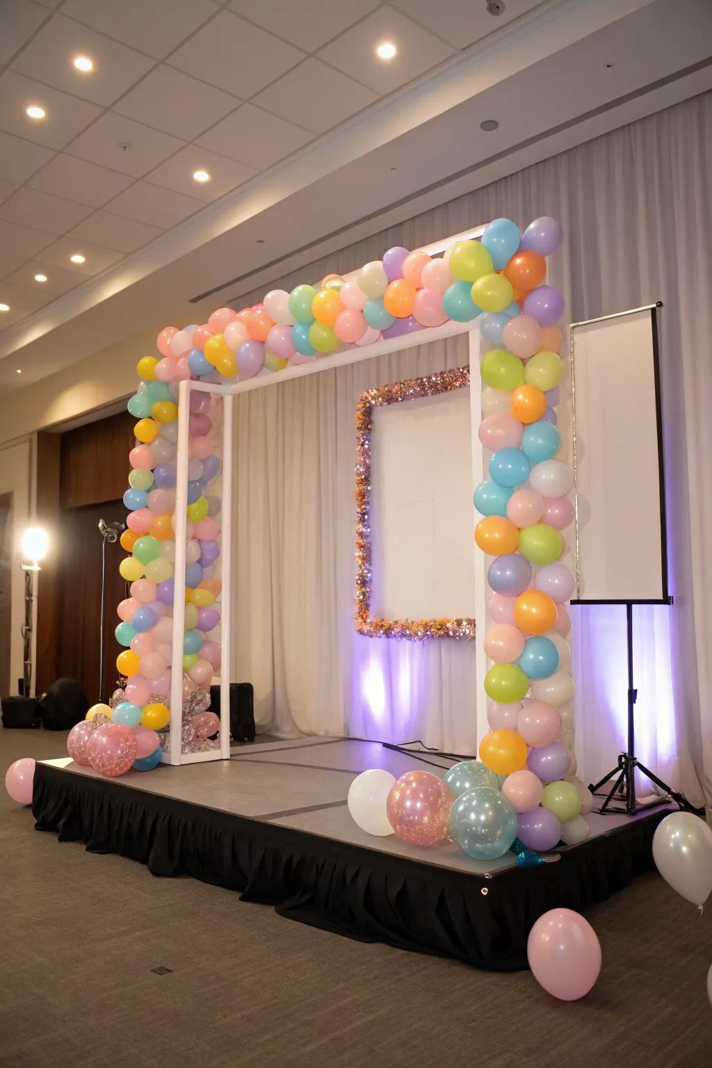 A balloon photo frame for capturing memorable moments.