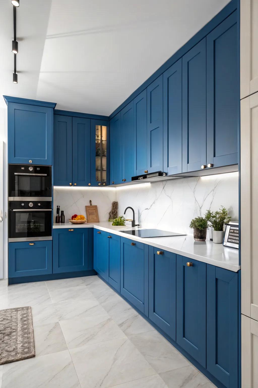 Bold blue accents add a vibrant touch to any kitchen.