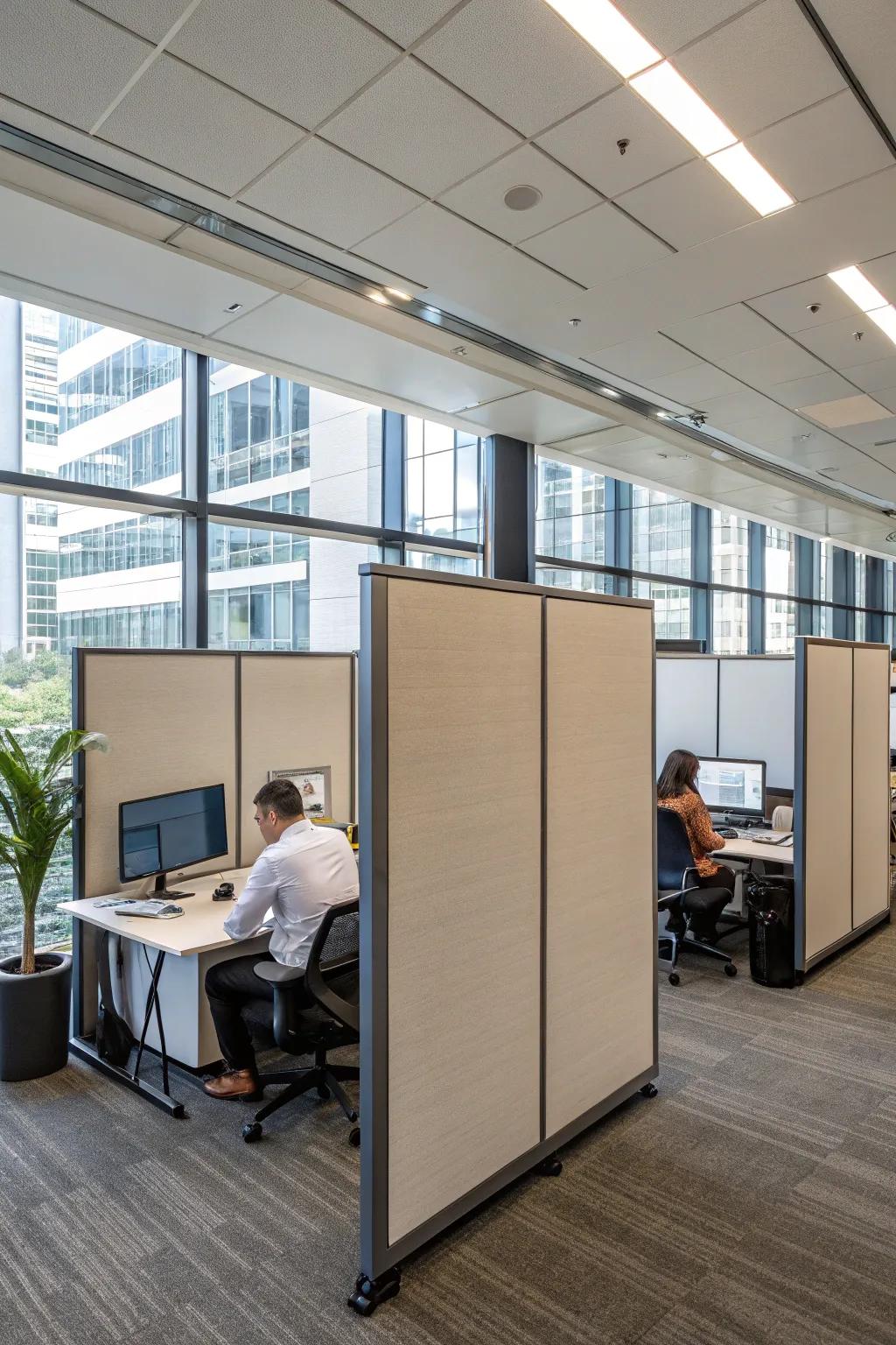 Modular panels offer flexibility in creating dynamic office layouts.