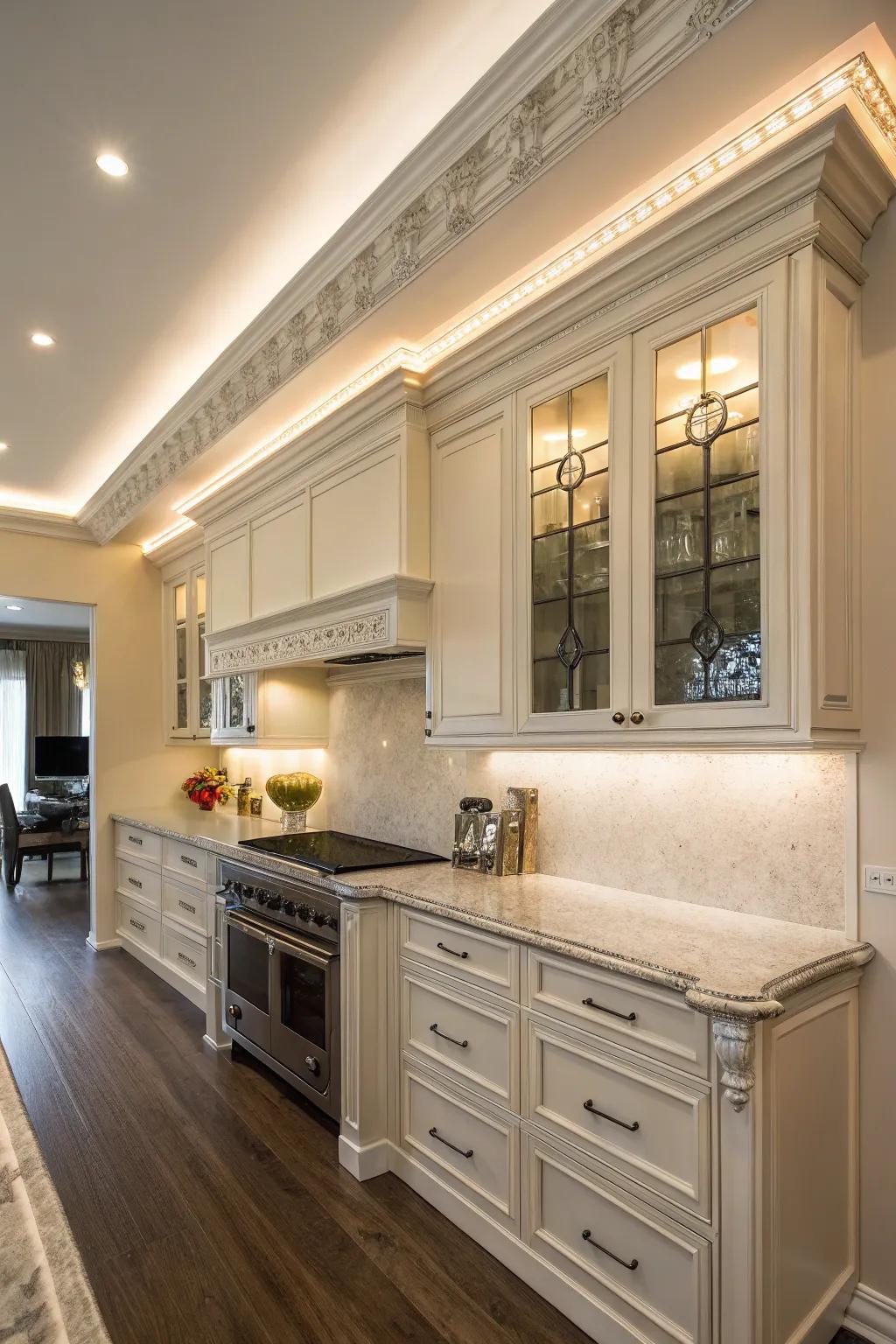 Thin line molding offers a subtle touch of elegance.